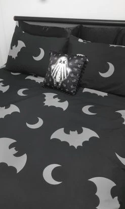 HELLS BLANKETS Creature Of The Night | QUEEN QUILT SET -Restyle Sales Shop 20210706 192629 db4271e2 2f6e 4492 bb94 73aa58b9dd8f 700x700