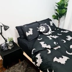 HELLS BLANKETS Creature Of The Night | KING QUILT SET* -Restyle Sales Shop 20210708 185601 0d266efd 9fc4 49e3 b3f2 fb8157e53d9a 700x700