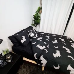 HELLS BLANKETS Creature Of The Night | QUEEN QUILT SET -Restyle Sales Shop 20210708 185652 20f30c4c 821b 43a9 a6e6 c54219069e07 700x700