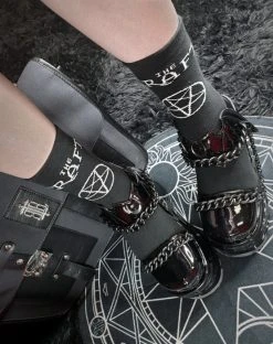 BESERK X THE CRAFT The Craft | CREW SOCKS* 13 BESERK X THE CRAFT The Craft | CREW SOCKS* -Restyle Sales Shop 22 02 15 14 28 58 331 deco 700x700