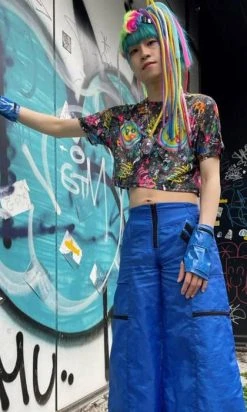 6%DOKIDOKI Connect To The Second Summer Of Love [Black/Vivid] | CROP TEE*