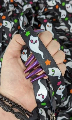BESERK CLOTHING Ghost Kitty | LANYARD