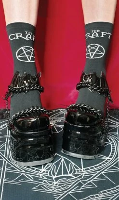 BESERK X THE CRAFT The Craft | CREW SOCKS* 17 BESERK X THE CRAFT The Craft | CREW SOCKS* -Restyle Sales Shop Beserk The Craft Crew Socks 05 700x700