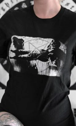 BESERK X THE CRAFT The Craft: Light As A Feather | UNISEX T-SHIRT