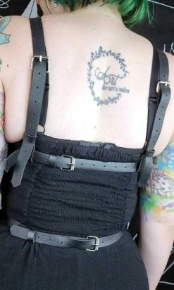 HELLBOUND Hecate | HARNESS -Restyle Sales Shop Hellbound Hecate Harness 01 946c584c d2b7 4c2b a5d6 3f5260f94da4 700x700