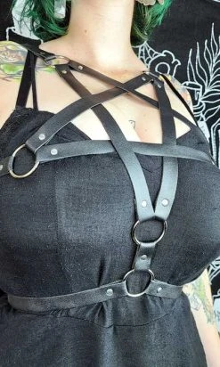 HELLBOUND Hecate | HARNESS -Restyle Sales Shop Hellbound Hecate Harness 02 f49776f8 a4c9 4b71 a3d3 07b34c1886ea 700x700