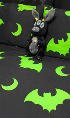 HELLS BLANKETS Creature Of The Night [Toxic] | KING QUILT SET* -Restyle Sales Shop Hells Blankets Creature of the Night Toxic 04 c3dcccf8 2528 4097 b354 00721193734b 700x700