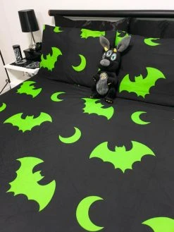 HELLS BLANKETS Creature Of The Night [Toxic] | KING QUILT SET* -Restyle Sales Shop Hells Blankets Creatureofthenight 15 421421b6 7e74 49aa b52e b13567a8c6e6 700x700