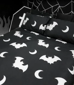 HELLS BLANKETS Creature Of The Night | KING QUILT SET* -Restyle Sales Shop Hells Blankets creature of the night Quilt Edit fa2c51fc d43f 46bd 98be 6f39d7c718f0 700x700