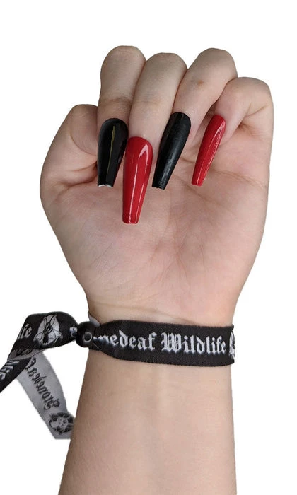 BESERK CLOTHING Stonedeaf | CHARITY WRISTBAND 5 BESERK CLOTHING Stonedeaf | CHARITY WRISTBAND - Image 3