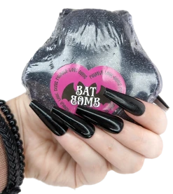 POISON LOVE BOMB Bat [Black] | BATH BOMB -Restyle Sales Shop batbomb3 8fa389f6 c276 4b9d 814d 4246c010938c 700x700