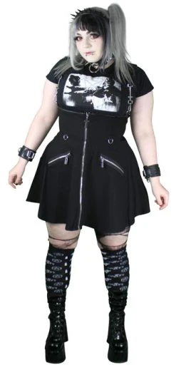 BESERK X THE CRAFT The Craft: Light As A Feather | FITTED T-SHIRT -Restyle Sales Shop beserk cloting the craft light as a feather fitted t shirt 6 287d7ce9 5a32 4f19 96ff 1e2f1be343c8 700x700