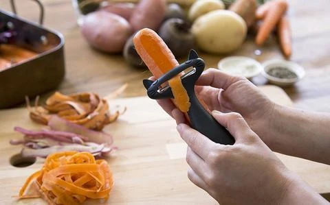 PELEG DESIGN Catpeeler | VEGETABLE PEELER 6 PELEG DESIGN Catpeeler | VEGETABLE PEELER - Image 4