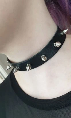 HELLBOUND Yuhira | CHOKER