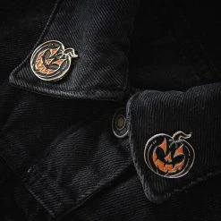 ECTOGASM Jack-O-Lantern [Silver & Black] | COLLAR PIN SET