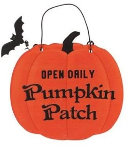 GOTHIC GIFTS Mini Pumpkin | HANGING SIGNS 15 GOTHIC GIFTS Mini Pumpkin | HANGING SIGNS -Restyle Sales Shop gothic gifts mini pumpkin hanging sign display 6 700x700