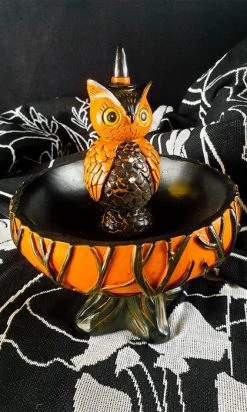 JOHANNA PARKER Spooky Owl | TREAT STAND* 8 JOHANNA PARKER Spooky Owl | TREAT STAND* -Restyle Sales Shop johanna parker owl treat stand 3 700x700
