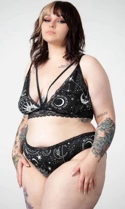 KILLSTAR Eclipse | LACE BRALET* 15 KILLSTAR Eclipse | LACE BRALET* -Restyle Sales Shop killstar eclipse lace bralet 6 494a6387 159b 422f 9c81 299354f0dc29 700x700