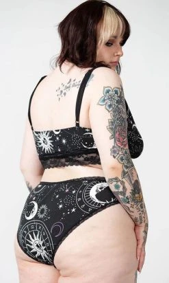 KILLSTAR Eclipse | LACE PANTY* -Restyle Sales Shop killstar eclipse lace panty 6 32030484 ebe0 42db bf6a 9c60bee350f1 700x700