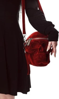 KILLSTAR Grave Digger [Blood Red] | SKULL HANDBAG" -Restyle Sales Shop killstar grave digger skull blood handbag 4 bc77ef52 7be3 45bc 826c 3e1dcad90634 700x700