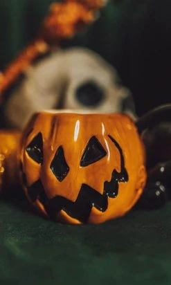 LIVELY GHOSTS Haunted Hallows | MUG -Restyle Sales Shop lively ghosts haunted hallows mug 8 608dad85 a2e9 49da 8670 6de1d8f8b2a2 700x700