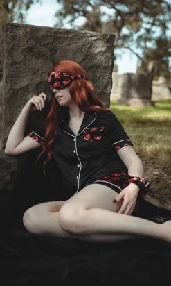 LIVELY GHOSTS Nocturnal Autumn | SLEEPWEAR SET -Restyle Sales Shop lively ghosts nocturnal autumn sleepwear set 13 700x700