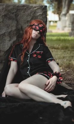 LIVELY GHOSTS Nocturnal Autumn | SLEEPWEAR SET -Restyle Sales Shop lively ghosts nocturnal autumn sleepwear set 16 700x700