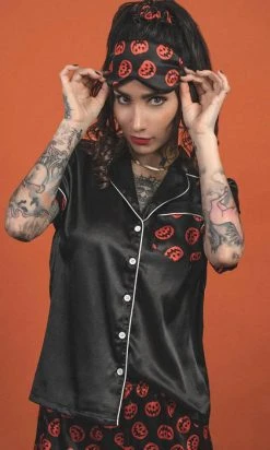 LIVELY GHOSTS Nocturnal Autumn | SLEEPWEAR SET -Restyle Sales Shop lively ghosts nocturnal autumn sleepwear set 2 700x700