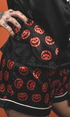 LIVELY GHOSTS Nocturnal Autumn | SLEEPWEAR SET -Restyle Sales Shop lively ghosts nocturnal autumn sleepwear set 3 700x700