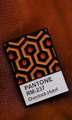 LIVELY GHOSTS Shining Carpet Pantone | PIN