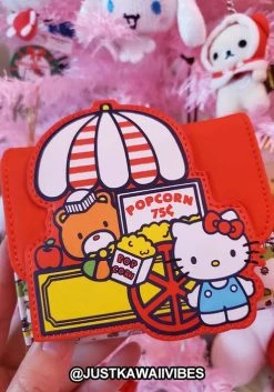 LOUNGEFLY Hello Kitty: & Friends Carnival | FLAP PURSE 22 LOUNGEFLY Hello Kitty: & Friends Carnival | FLAP PURSE -Restyle Sales Shop loungefly hello kitty friends carnival flap purse 8 02aeb500 dc63 40e0 8ec4 93b95f82d142 700x700