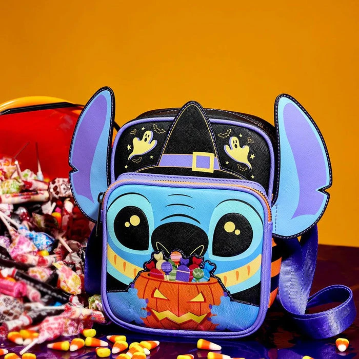 LOUNGEFLY Lilo & Stitch: Halloween Candy | PASSPORT BAG 5 LOUNGEFLY Lilo & Stitch: Halloween Candy | PASSPORT BAG - Image 3