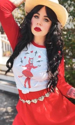 MISCHIEF MADE Dagger Devil [White/Red] | RAGLAN T‑SHIRT