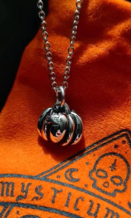 MYSTICUM LUNA Pumpkin | NECKLACE 3 MYSTICUM LUNA Pumpkin | NECKLACE