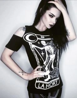 RESTYLE Death Tarot La Mort | T-SHIRT -Restyle Sales Shop restyle death tarot t shirt 6 b8896c50 2cdb 4094 8c74 6e97d3576e87 700x700