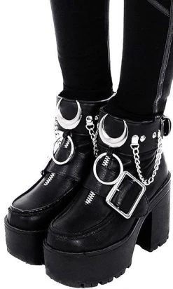 RESTYLE Iron Moon | SHOE CUFFS 12 RESTYLE Iron Moon | SHOE CUFFS -Restyle Sales Shop restyle iron moon shoe cuffs 3 a8cf9a59 767c 4f7a 9410 a7ccc47457df 700x700