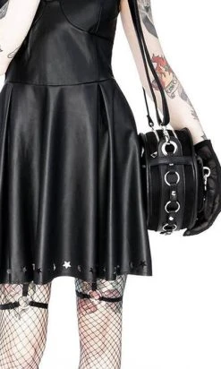 RESTYLE Utility Pocket | ROUND BAG 20 RESTYLE Utility Pocket | ROUND BAG -Restyle Sales Shop restyle utility pocket round bag 9 3bd71014 4f55 495b 97bb 0e95ba599838 700x700