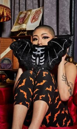 SOURPUSS Furry Bat | PILLOW 6 SOURPUSS Furry Bat | PILLOW -Restyle Sales Shop sourpuss furry bat pillow 2 2da6d2f1 2288 429c a1fd ece3b89c59a6 700x700