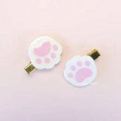 TOKYO SHOJO Cat Paw | HAIR CLIP -Restyle Sales Shop tokyo shojo cat paw hair clip 1 de4450f8 2788 45ce bd09 e80558573f9f 700x700