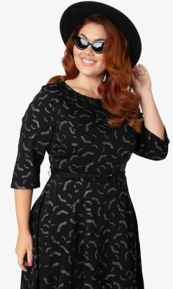 UNIQUE VINTAGE Bats [Black/Grey] | STEPHANIE DRESS -Restyle Sales Shop unique vintage black grey bats print stephanie flare dress 8 f26a715c 27b1 40c1 894b e951e6dd6315 700x700