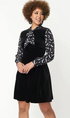 UNIQUE VINTAGE Bat [Black] | VELVET DRESS* -Restyle Sales Shop unique vintage black bat print she e o dress 4 56446a1a 68f0 4bf8 9f18 c9cfe6895165 700x700