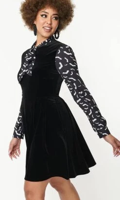 UNIQUE VINTAGE Bat [Black] | VELVET DRESS* -Restyle Sales Shop unique vintage black bat print she e o dress 5 5760ff90 98a7 4a93 94f3 730b39e3133d 700x700