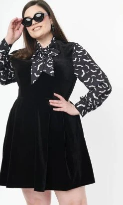 UNIQUE VINTAGE Bat [Black] | VELVET DRESS* -Restyle Sales Shop unique vintage black bat print she e o dress 9 b056f992 663a 4a8b 8940 736e2fd0b010 700x700