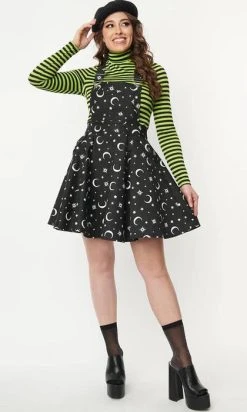 UNIQUE VINTAGE Brionne [Moon] | PINAFORE DRESS [Glow In The Dark] -Restyle Sales Shop unique vintage moon print brionne pinafore dress 2 1e46d915 c8ac 4beb 9cbe 8a5d0b927a3b 700x700