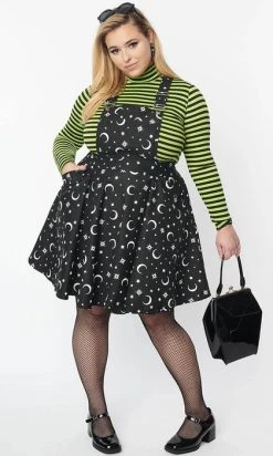 UNIQUE VINTAGE Brionne [Moon] | PINAFORE DRESS [Glow In The Dark] -Restyle Sales Shop unique vintage moon print brionne pinafore dress 6 875dcbea ee19 4f93 8c16 ee7dd5720758 700x700